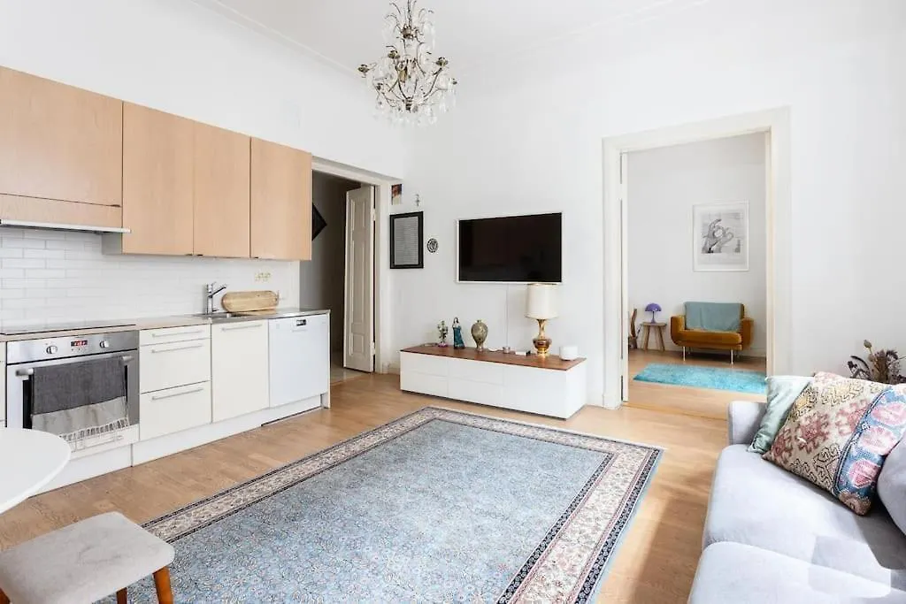 Apartment Central 2 Bedroom 2 Full Bathroom Executive Suite Helsinki